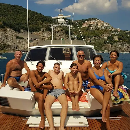 Yacht Akhir Cruise - Amazing Boat At Salerno's Port With 3 Bedrooms An * Salerno